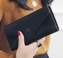 Laden Sie das Bild in den Galerie-Viewer, Scrub envelope wallet - orevele