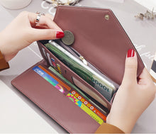 Laden Sie das Bild in den Galerie-Viewer, Scrub envelope wallet - orevele