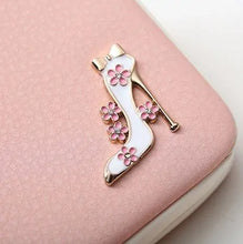 Load image into Gallery viewer, PRETTYZYS Fashion Wristlet Wallet - orevele