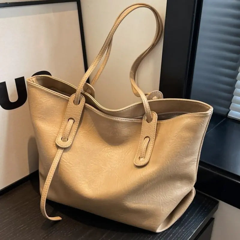Western Elegance Shoulder Bag - orevele