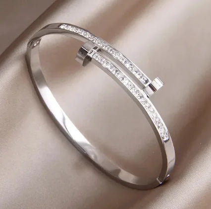 Zircon Studded Nail Bracelet - orevele