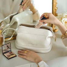 Load image into Gallery viewer, Ultimate Women&#39;s Cosmetic Travel Bag - orevele