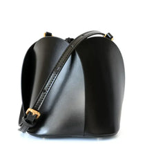 Load image into Gallery viewer, Flower bucket bag - orevele