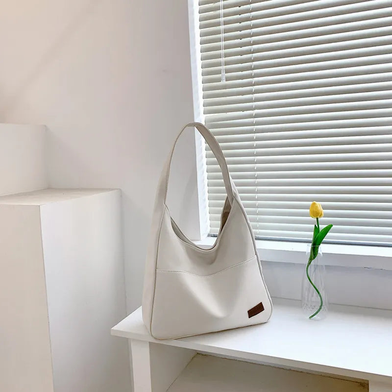 Large-Capacity Retro Shoulder Bag - orevele
