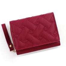 Load image into Gallery viewer, Embroidered Love Heart Multi Card Slots Wallet - orevele