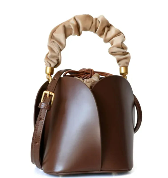 Flower bucket bag - orevele