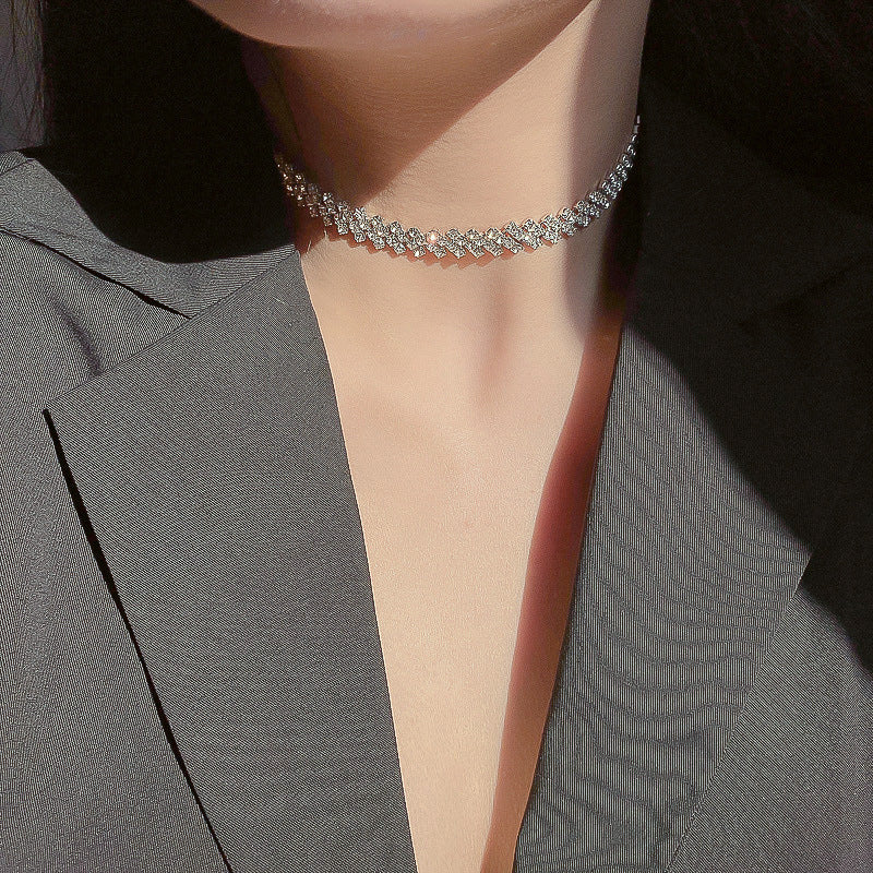 Rhinestone Necklace - orevele