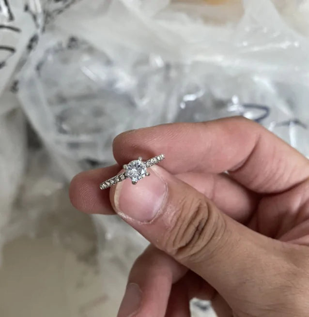 Crystal Charm Ring - orevele