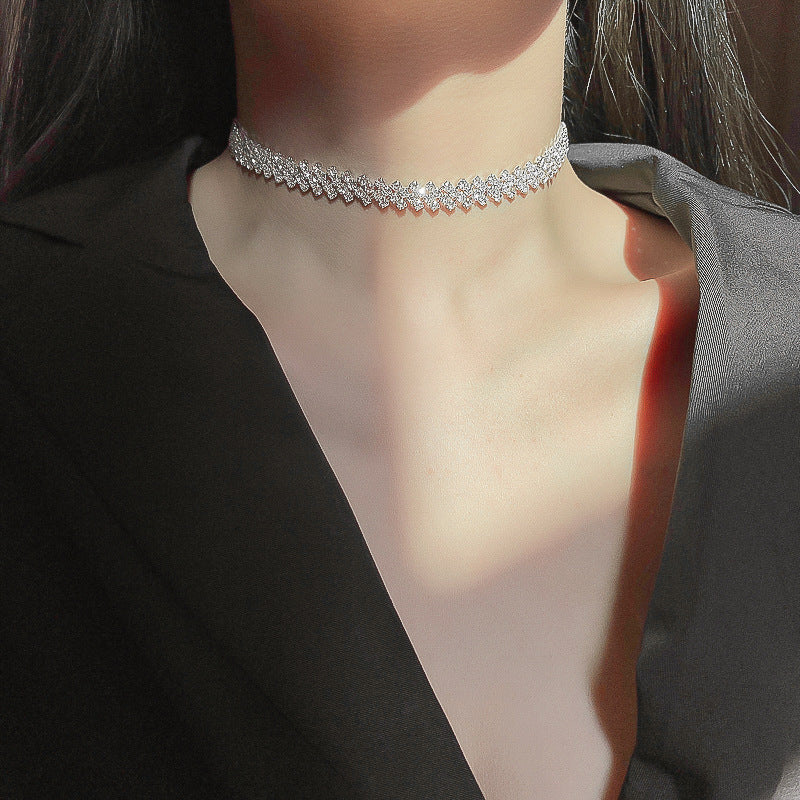 Rhinestone Necklace - orevele