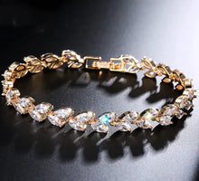 Load image into Gallery viewer, Willow Branches &amp; Leaves Bracelet - orevele