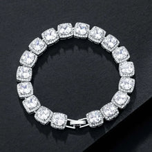 Load image into Gallery viewer, White 18k Gold Bracelet - orevele