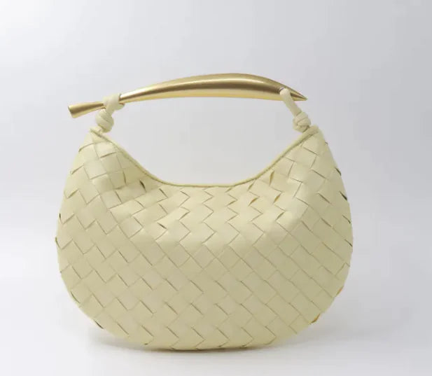 Chic Woven Carryall - orevele